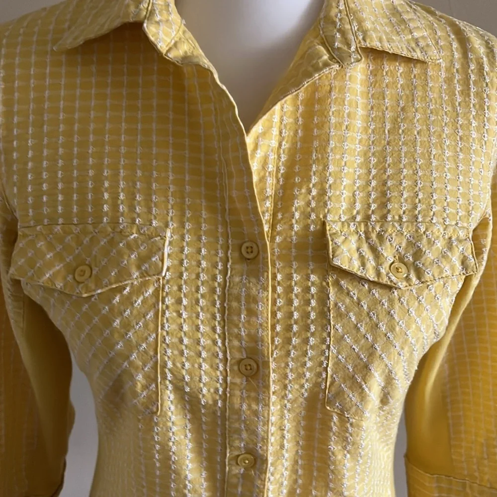 Hope & Harlow, Yellow Fitted Button Down Shirt, Size S - Picture 7 of 9